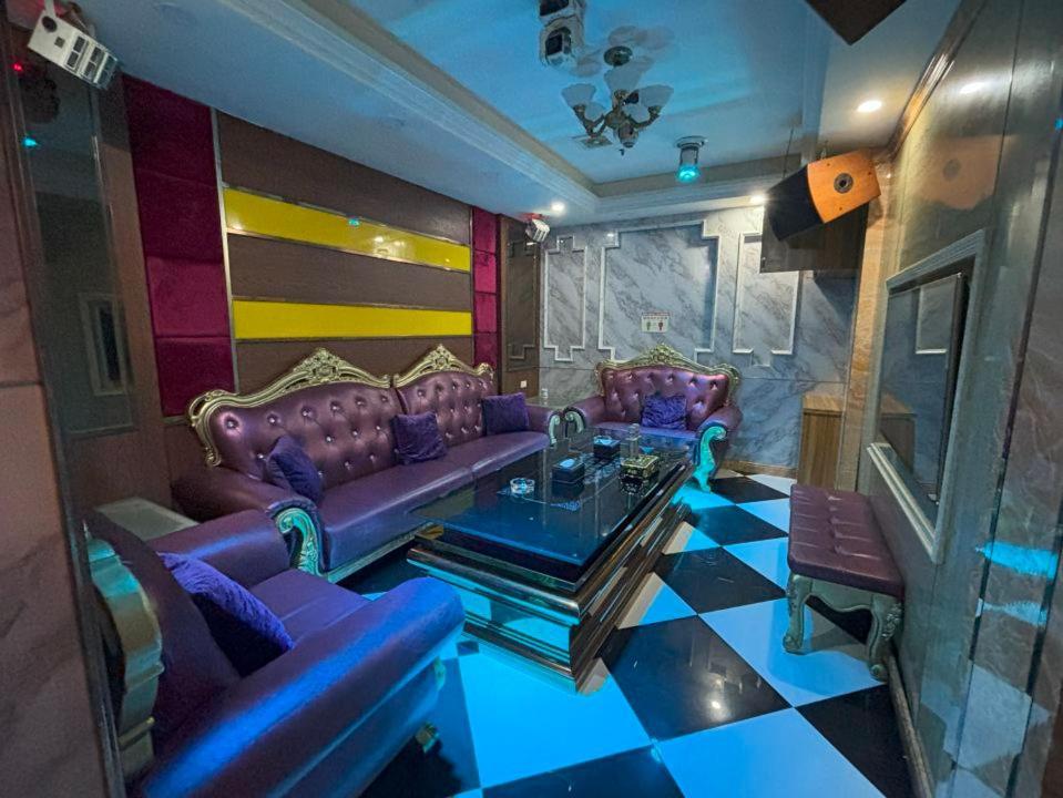 Lido De Paris Hotel Манила Екстериор снимка